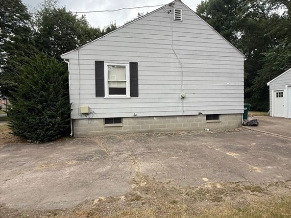 94 Pleasant, Medfield MA 02052