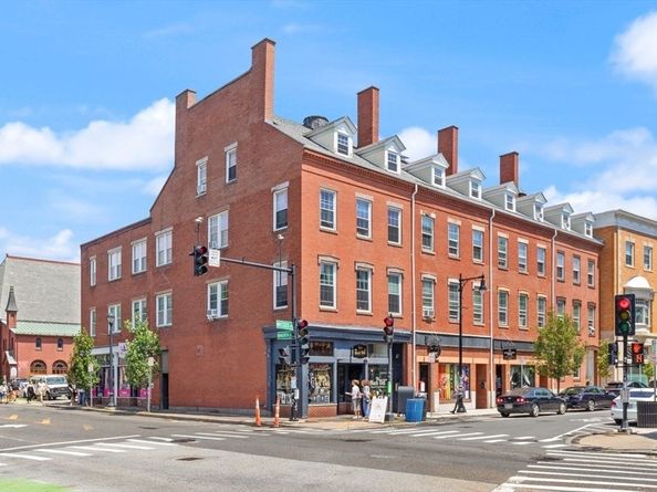 304 Essex St 1, Salem MA 01970