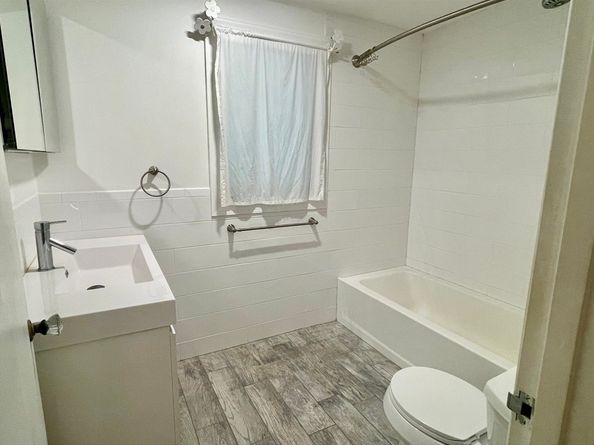 6 Overlook Drive, Weston MA 02493