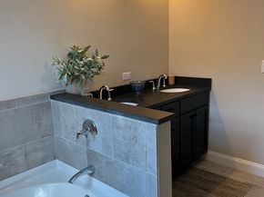 33 Nautical Way 107, Douglas MA 01516