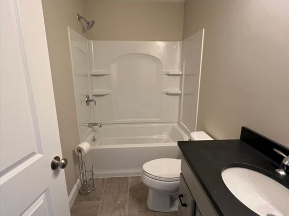 33 Nautical Way 107, Douglas MA 01516