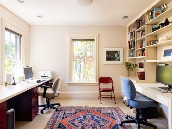 9 Laurel St, Newton MA 02459