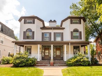 68 Perkins Street