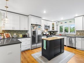 4 Essex St, Boston MA 02129