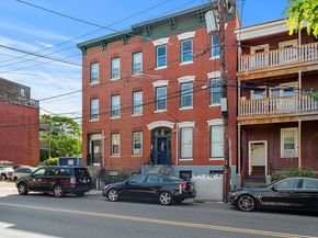 77 Pearl St 3, Chelsea MA 02150