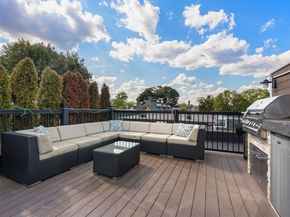 65 Green Street 302, Boston MA 02130