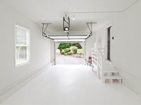 60 Spencer St 60, Millis MA 02054