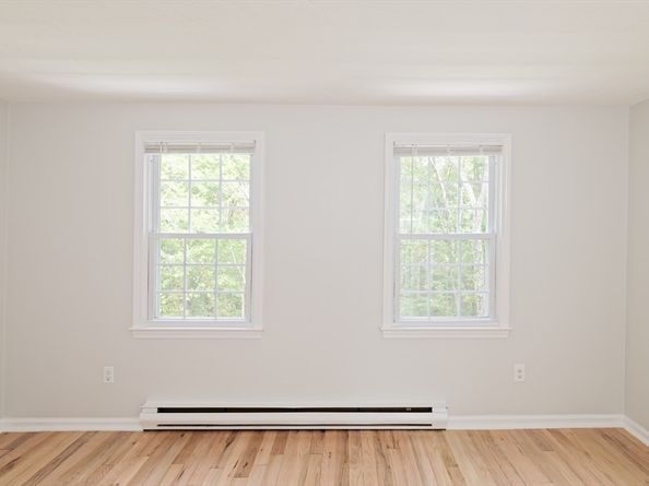 60 Spencer St 60, Millis MA 02054