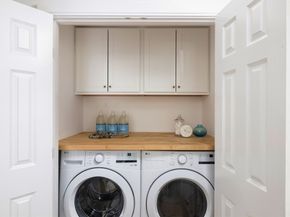 209 Bristol Rd, Wellesley MA 02481
