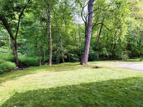 209 Bristol Rd, Wellesley MA 02481