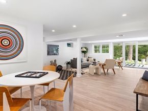 209 Bristol Rd, Wellesley MA 02481