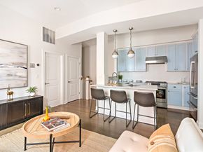 18 Chelsea St 3, Boston MA 02128