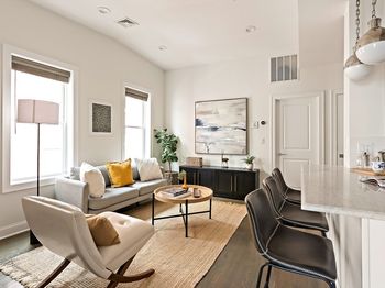 18 Chelsea St