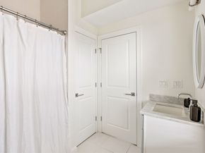 18 Chelsea St 3, Boston MA 02128