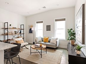18 Chelsea St 3, Boston MA 02128