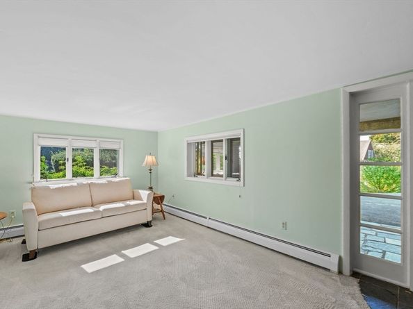 37 Peach Highlands, Marblehead MA 01945