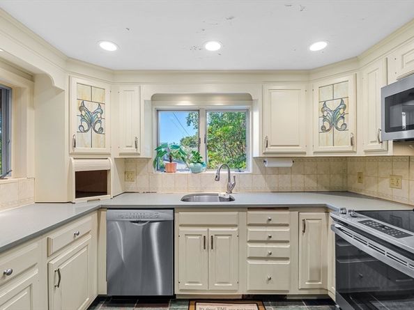37 Peach Highlands, Marblehead MA 01945