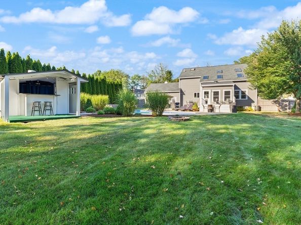 60 Avalon Road, Reading MA 01867