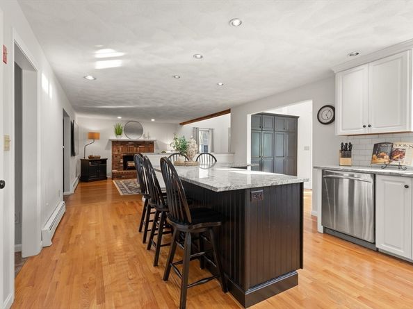 60 Avalon Road, Reading MA 01867