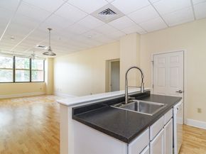 948 Main St 209, Waltham MA 02453