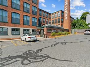 160 Fremont St 239, Worcester MA 01603