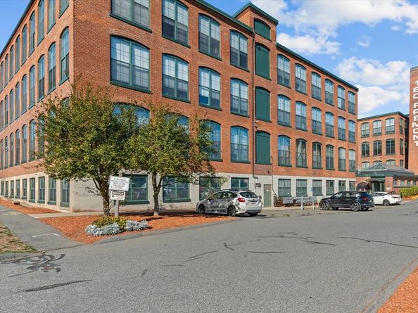 160 Fremont St 239, Worcester MA 01603