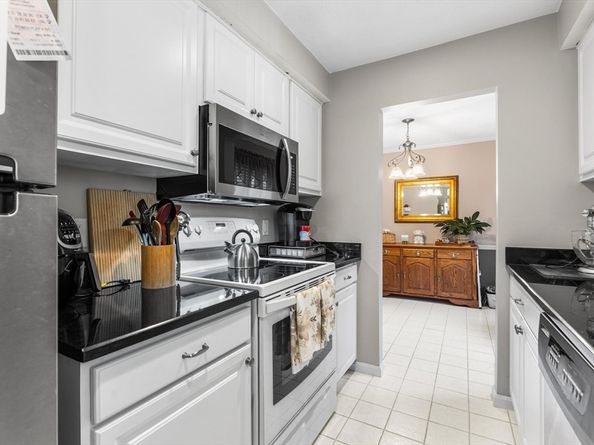 1104 Lewis O Gray Dr 1104, Saugus MA 01906