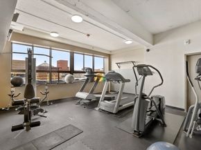 12 Stoneholm St 423, Boston MA 02115