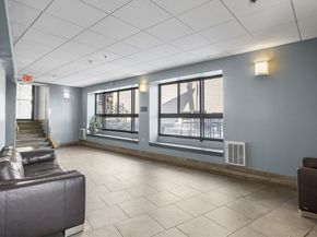 12 Stoneholm St 423, Boston MA 02115