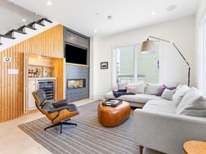 502 E 3rd St 1, Boston MA 02127