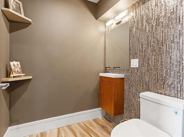 502 E 3rd St 1, Boston MA 02127