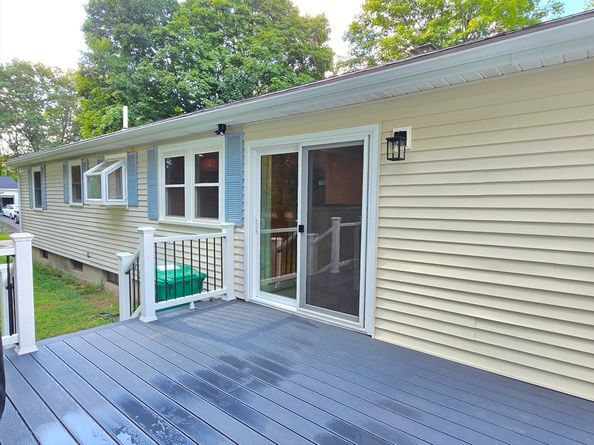 26 Wenzell Rd, Ashland MA 01721