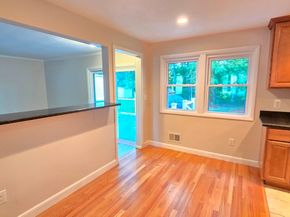 26 Wenzell Rd, Ashland MA 01721