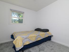 285 Hovenden Ave, Brockton MA 02302