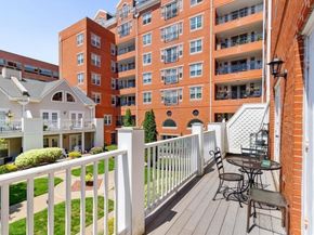 11 Church Street 109, Salem MA 01970