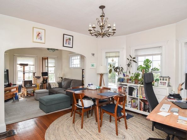 51 Windsor Rd, Medford MA 02155