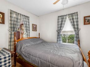 13 Judson St, Wareham MA 02571