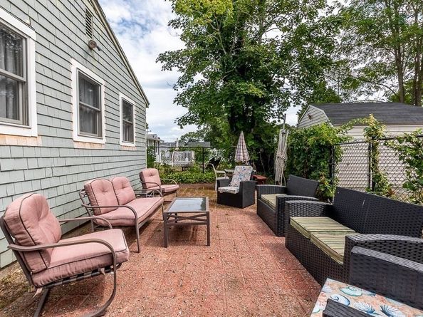 13 Judson St, Wareham MA 02571