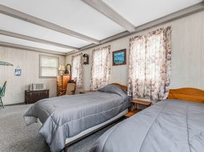 13 Judson St, Wareham MA 02571