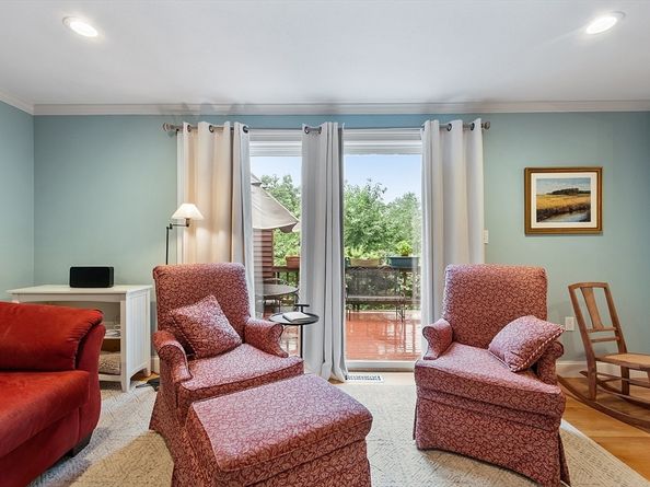 1 Woodridge Ln 1, Westford MA 01886