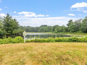 1 Woodridge Ln 1, Westford MA 01886