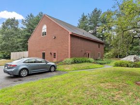 1 Woodridge Ln 1, Westford MA 01886