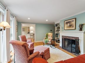 1 Woodridge Ln 1, Westford MA 01886