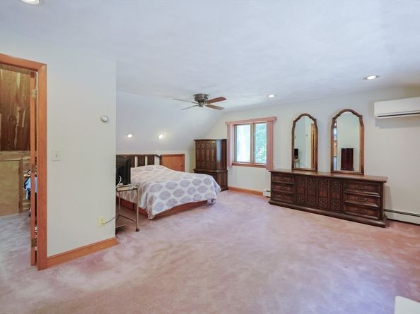175 Westfield Dr, Holliston MA 01746