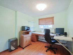 175 Westfield Dr, Holliston MA 01746