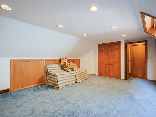 175 Westfield Dr, Holliston MA 01746