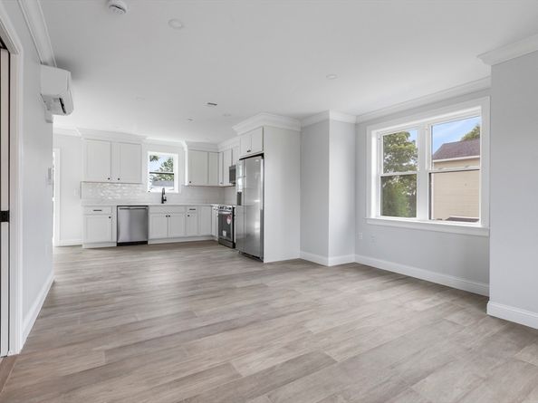 161 Sumner St 4, Quincy MA 02169