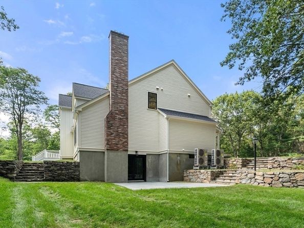 14 Ruel Drive, Dover MA 02030