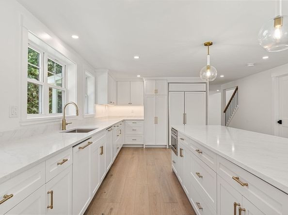 14 Ruel Drive, Dover MA 02030