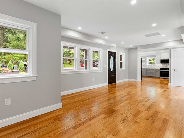 16 Old Cambridge Turnpike, Lincoln MA 01773